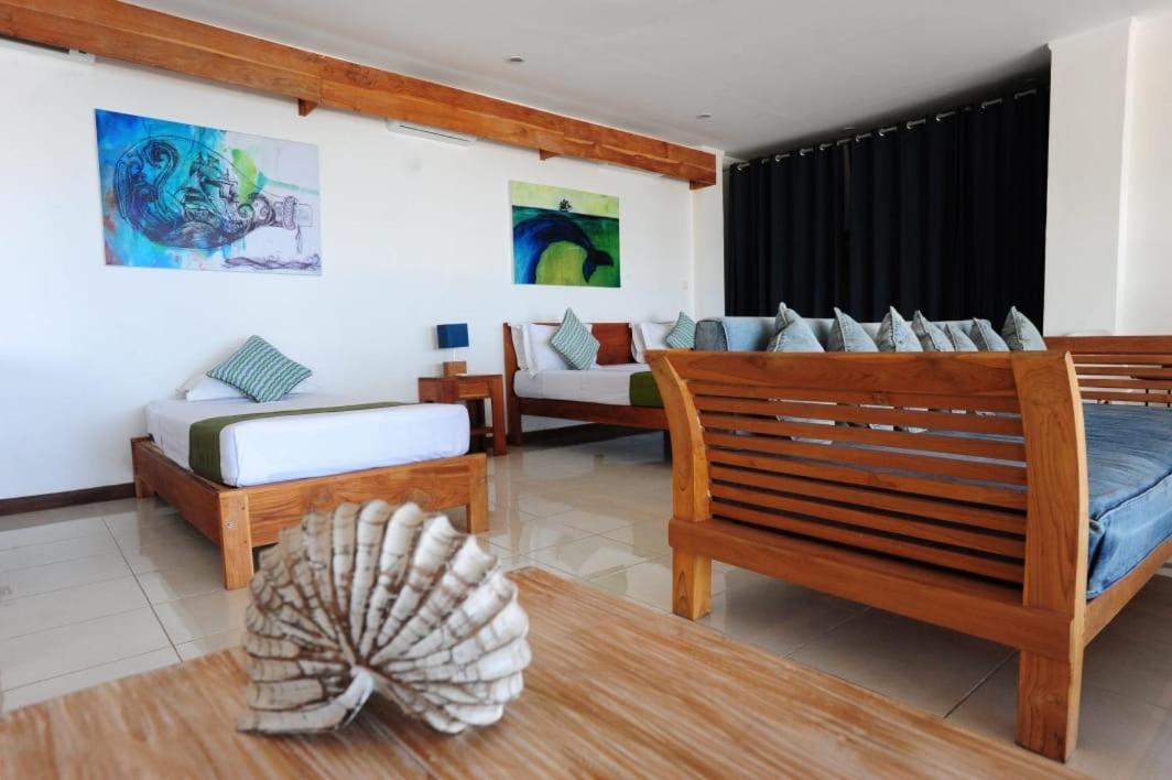 Sunset Hill Hotel Лабуан-Баджо Екстер'єр фото